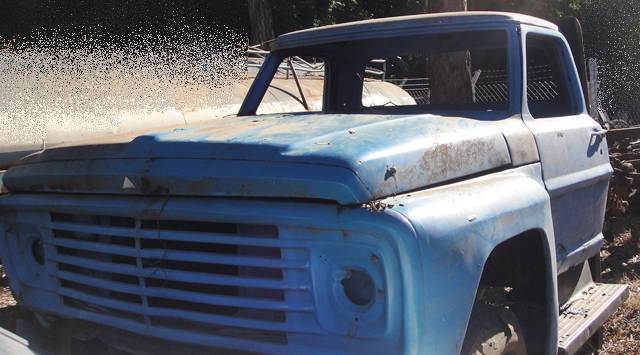 FORD F 600 ANO 76 USADO SOMENTE PARA DESMANCHE E RETIRADA  DE PE